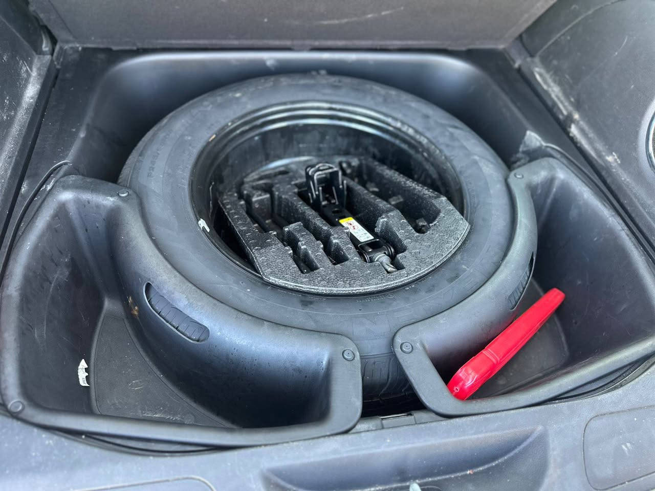 سلام عليكم 
جيب S موديل 2021 خليجي شركة هارلم ماشية40 الف ميل رقم سليمانيه هزه وسنويه جديد السيارة كفالة عامة من الدعامية للدعامية 
فول مواصفات 1/1 ومعروفه مواصفات ال S 
محرك 3600 6 سلندر 
رادار ات جانبي وخلفي 
داخل جلد اسود 
كشنات تدفئة  كهرباء 
فور ويل 
جنطة بصمة 
توقف ذاتي
تبريد قطعتين 
حساسات خلفية 
كامرة خلفية دوارة 
سستم صوت 
شفات ستيرن 
تحكم ستيرن 
تشغيل عند بعد
بانوراما 
شاشة جبيرة
وباقي مواصفات ال S المعروفة
وتقرير سياره مرفقه بصوره 
عنوان سياره كركوك سع ر 350
رقم هاتف *********** كركوك, العراق
