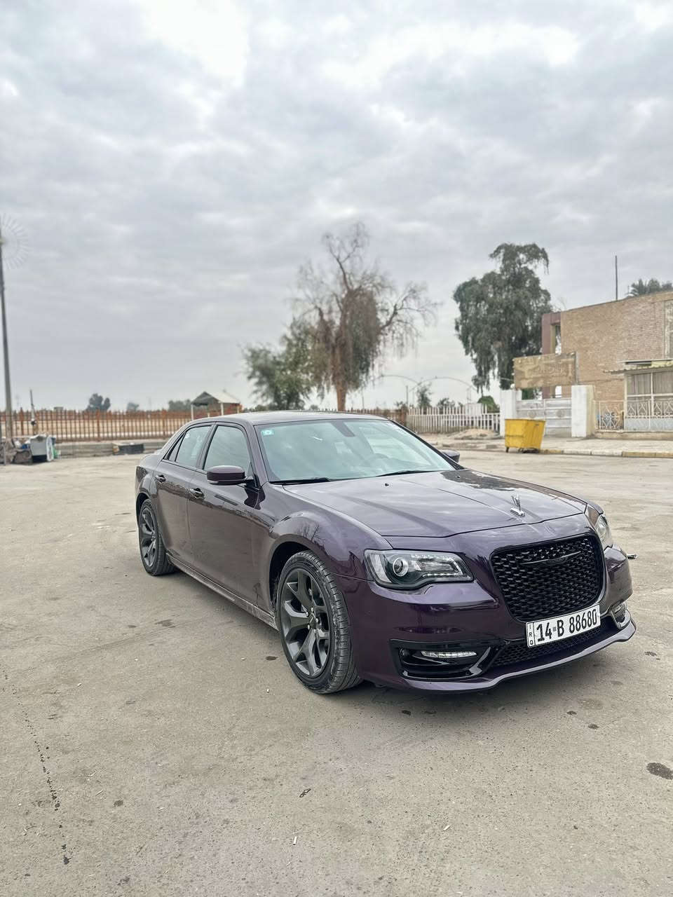 سلام عليكم اوباما 2021 اصل رقم بصره شبه مميزه حادث كما موضح بالصور 3 قطع صبغ ب225 وبيهه مجال حك الجيه 
مكاني بصره القرنه السوق
***********
