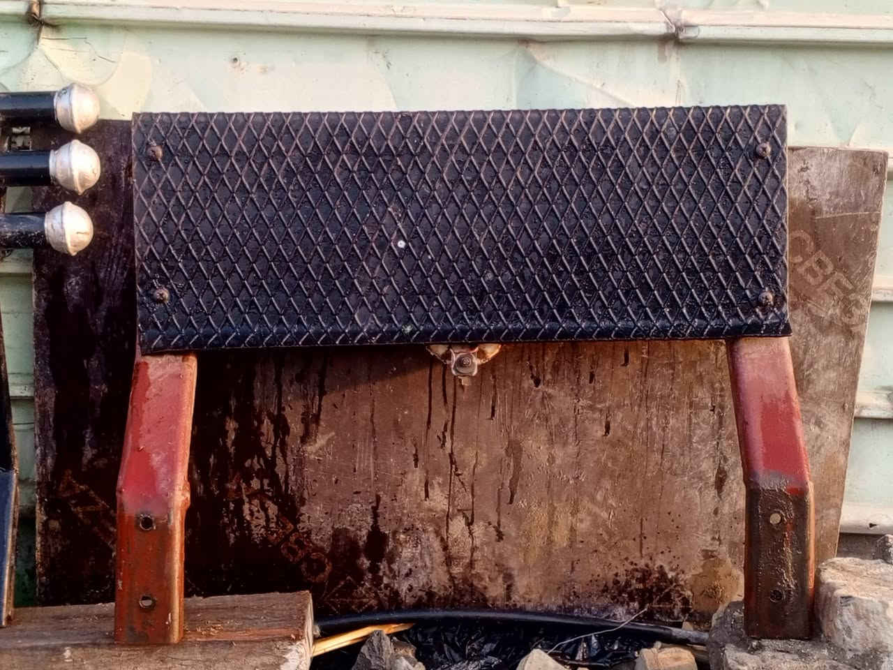 للبيع دعاميه درع وجوه مالته وزوج تاير كاملات كبل شد المكان بغداد ***********/.   /‪***********‬‏
