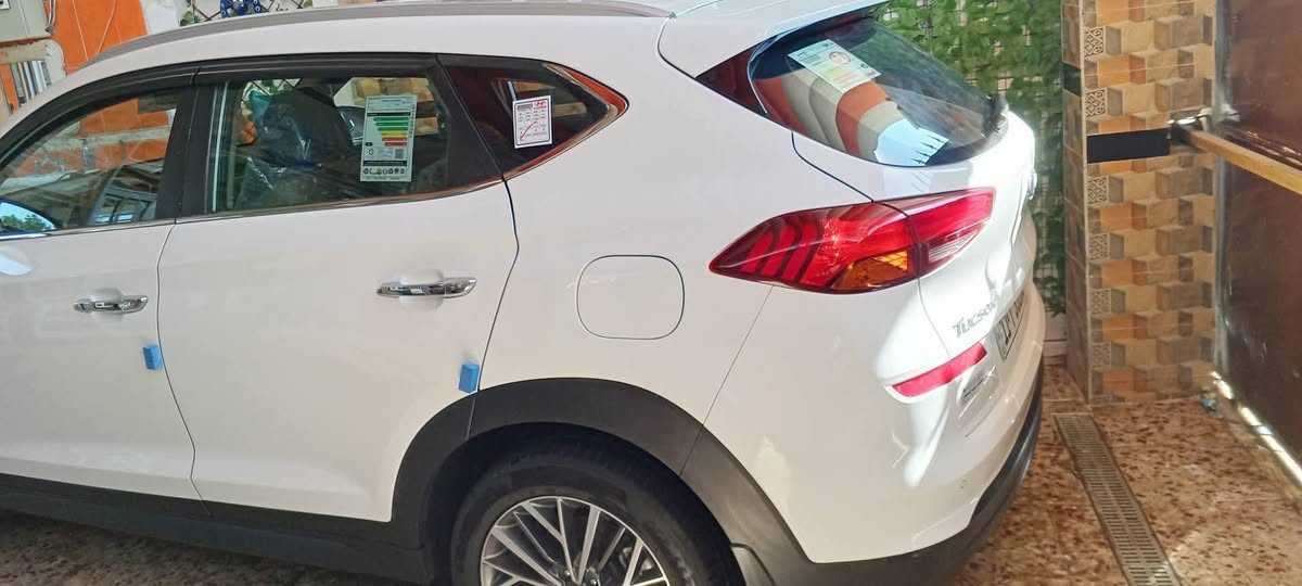 سلام عليكوم توكسان 2019كوري شركه كاصد باب اول مو جيكي رقم شمالي سليمانيه بسمي سنويه مجدد حد 2031سياره من شركه علا ايدي ماشيه ٨٠ الف كفاله عامه من صبغ  تبديل بارد وضع شركه محرك كير مامفتوح وضع  شركه موصفات فول فول بصمه تشغيل بيبان بصمه سايد بريك رجل تبريد جكمجه شكن لسيكي سبير وضع شركه كتلوكات كله مال شركه ويه باقي موصفات معروف سعر سياره205وبي مجال قليل  خاص مغلق مكان سياره كركوك ***********
