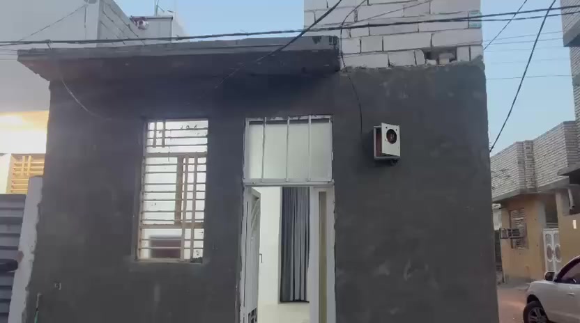 دار خمسين متر للبيع شارع الروضتين المدفون للاتصال ***********
