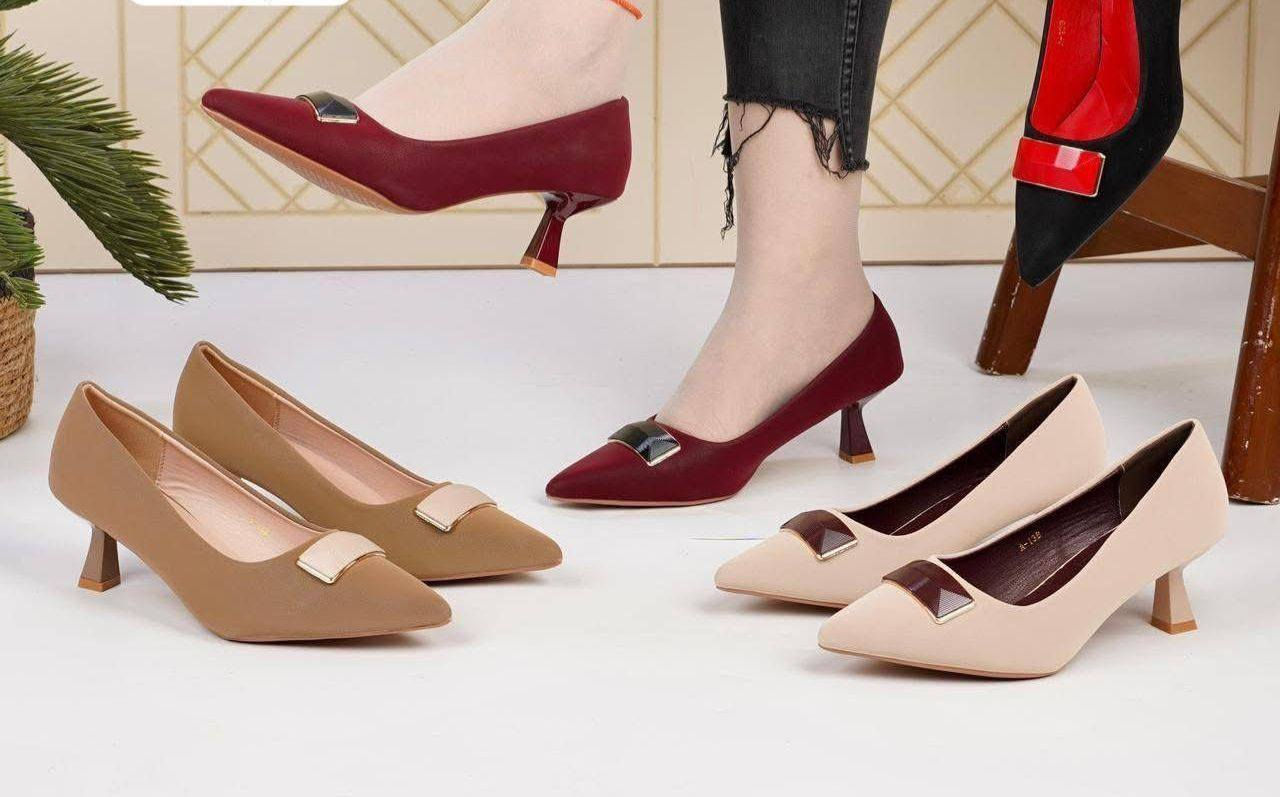 توصيل 3000 فقط لكل المحافظات 🚚
مع كل طلب هدية 💕

موديلات أحذية وجنط وصلت حديثاً وتناسب كل الأذواق ✨
ستايل راقي وجودة حلوة وأسعار مناسبة الكل 💃

إذا تحبين تطلعين بإطلالة مرتبة ومميزة، هاي الفرصة إلك 😍
اختاري الموديل اللي يعجبج وخلي أناقتج تحچي عنج 👠👜

⚡ الكميات محدودة وبعض الموديلات قطع أخيرة
📩 للحجز راسلينا خاص قبل ما تخلص

#احذية #جنط #موضة #تسوق #ستايل #بنات_العراق #عروض #توصيل #العراق


**إذا كنت صاحب هذا الإعلان وتريد حذفه لأي سبب، رجاءا أرسل رسالة إلى الدعم الفني**