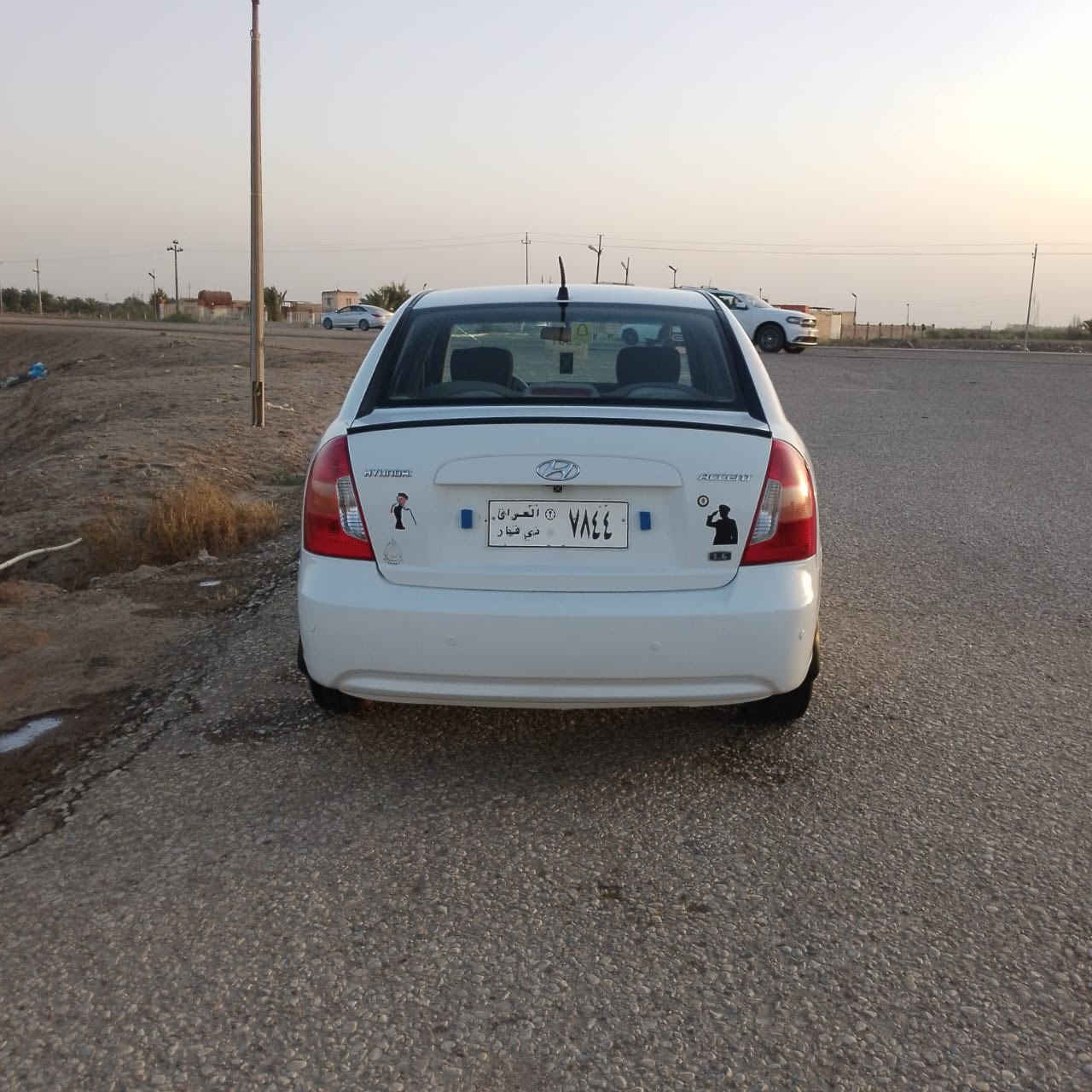 سلام عليكم 
اكسنت 2007 
سياره كفاله من صبغ تبديل بنيد فقط  مكينه ١٦٠٠ كفاله 
كير كفاله
شاشه حساسات خلفيه 
كامره دواره 
حداديه جديده تخم تاير 
سياره مال جناي 
رقم ذي قار صدامي بيه قاصرين ثنين عمارهم ١٥ سنه مكان القاصرين بل رفاعي 
سنويه صاقطه بل 2021
مكان سياره ذي قار 
سعر ٥٨ وبيه مجال
الاستفسارات ***********
