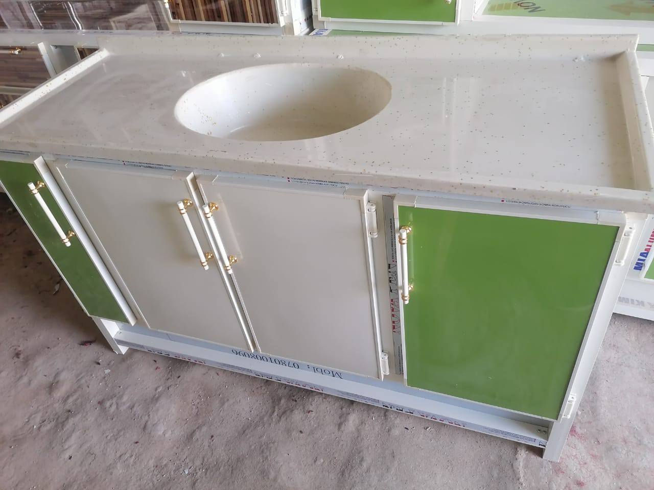 السلام عليكم سنك متر ونص تسكام سعر١٥٠
غساله للبيع جبيره حتى بطانيه تغسل على شرط ١٢٠ بيهه مجال 
مكانهن رميثه اكو توصيل


**إذا كنت صاحب هذا الإعلان وتريد حذفه لأي سبب، رجاءا أرسل رسالة إلى الدعم الفني**