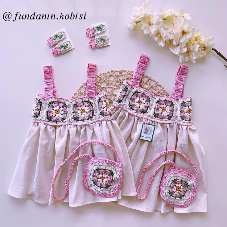 قطعة وحدة… وتبدل ستايل بنتك كامل 👗✨
خياطة يد بحب وتفاصيل تخطف القلب قبل العين 💙
#كروشيه #صنع_يدوي #ملابس_بنات #ستايل_راقي #العيد


**إذا كنت صاحب هذا الإعلان وتريد حذفه لأي سبب، رجاءا أرسل رسالة إلى الدعم الفني**