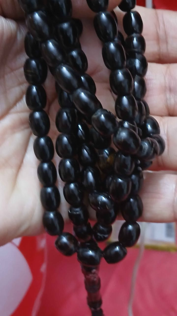 اللهم صل على محمد وآل محمد
(يخرج منهما اللؤلؤ والمرجان )
من أعماق البحر الأحمر حجر اليسر الجميل وبوزن 45 غم تقريبًا بعدد حبات 101 سبحه من يسر البحر الأحمر بقياس مثالي 7×9 ملم..للبيع مكاني بغداد..موجود توصيل كافة المحافظات.. بغداد, العراق


**إذا كنت صاحب هذا الإعلان وتريد حذفه لأي سبب، رجاءا أرسل رسالة إلى الدعم الفني**