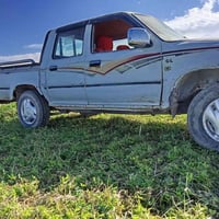 دير للبيع موديل 2006 السعر 14 وبيها مجال07858861809