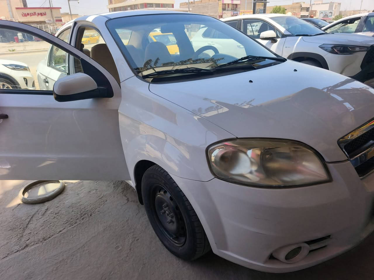 ماشيه قليل 87 الف محرك مسطره
رقم سليمانيه دولي بأسي لل2028 

تريد وكاله او تحويل حتى الاسبير منازل كله لوك سياره
 
كفاله عامه كير مكينه حداديه
تبريد كل جديد وشركه مامفتوح بيه برغي

السعر 81 ورقه
عنواني حله
 رقمي ‏‪‏‪***********‬‏
