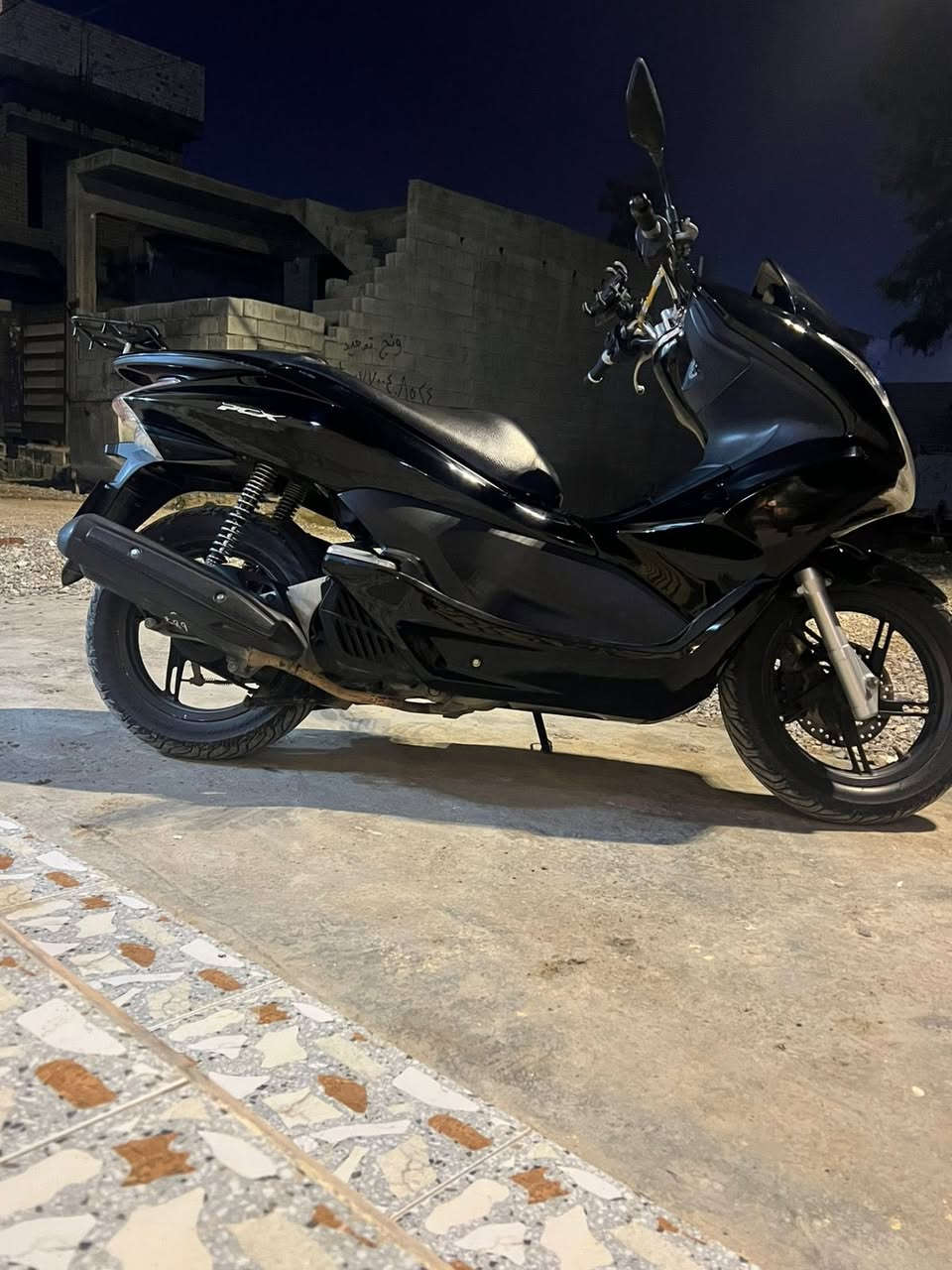 السلام عليكم pcx. للبيع كفاله شلعه ومعدل ما بيها برغي نقص مكينه 150cc  دراجه بلحقيقه احلى من صور 
ديالى بعقوبه السعر خاص ♥️
***********
