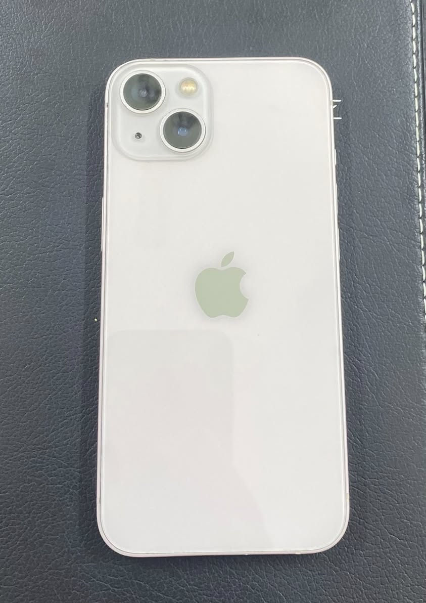 � للبيع آيفون 13 عادي – لون وردي 🌸
الجهاز نظيف جداً وما بي أي مشكلة
مستبدل شاشة فقط
البطارية 80%
السعر: 350 ألف 
الاتصال ***********
