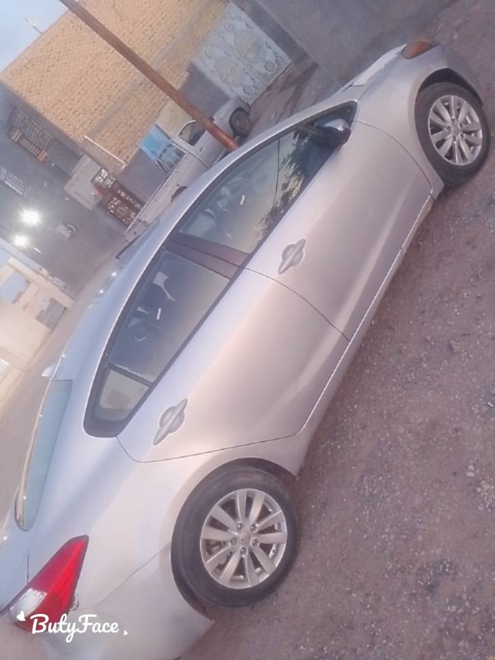 فورتي امريكي 16 حره بسمي
بيهه بنيد مصلح الجملغ الخلفي صبغ والجملغ الامامي بارد 

وخصمه قليله بل برنكيت 

السعر 107 

***********

ناصريه
