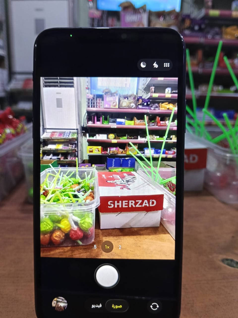 السلام عليكم ايفون #11 برو ماكس
للبيع او مراوس ب ايفون مبدل شاشة فيس ايدي مايشتغل 
ذاكرة 256 خاص او اتصل ***********
