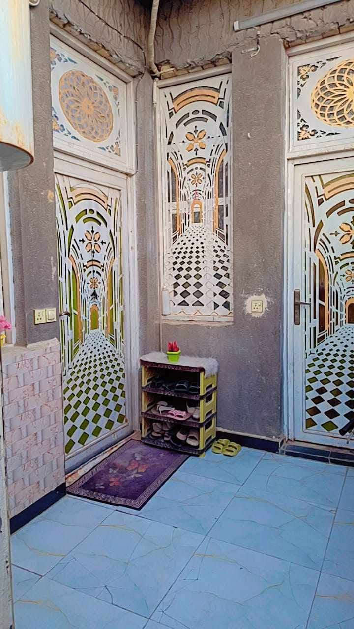 بيت للبيع 

المساحه - 100م خلفي
السعر - 145
العنوان - حي اور الثانيه 
تفاصيل البناء - طابقين مسلح
ط1- غرفه+صاله+استقبال+مطبخ+صحيات 
ط2- غرفه عدد2+صاله+صحيات 

للمزيد من المعلومات يمكنكم التواصل معنا 
على صفحة الفيس بوك ( المثنى للعقار) 
او الاتصال على الرقم التالي 
ابو سيف  ***********
*********** 
للمزيد من العروض الدخول على الرابط
https://web.facebook.com/groups/353423759199621
او قناتنا على اليوتيوب
https://youtu.be/wNJnyaBvaoU ناصرية, ذي قار
