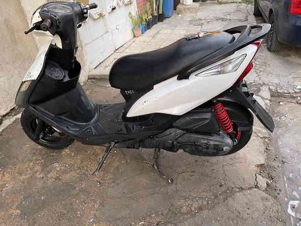 ماكس ثعلب
للبيع كامله مابيه نقص بوشه 58 كهربائياته كلها شغاله السعر 600 وبيه مجال مكان بغداد الحريه شراي انتصل خاص ماجاوب ***********
