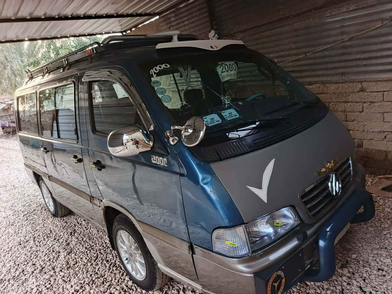 ستانه عشره كفاله عامه مكينه وكير وحداديه وتاير كله جديد  تبريد شغال داخل جديد مديل 2000سنويه جديدة ويل بنزين ***********
