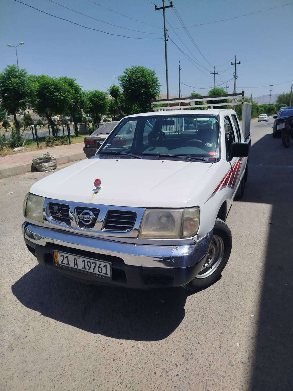 نیسان ۲۰۰۲بۆفرۆشتن سەنەوی تاکو ۲۰۳۰مانگی ٥تازەیە بەناوی خۆمە ماڵی دۆستە ***********
