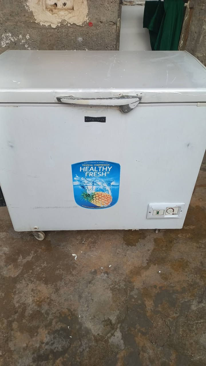 مجمده شغاله شرط للبيع السعر ١٢٥الف كركوك حي عروبة ***********
