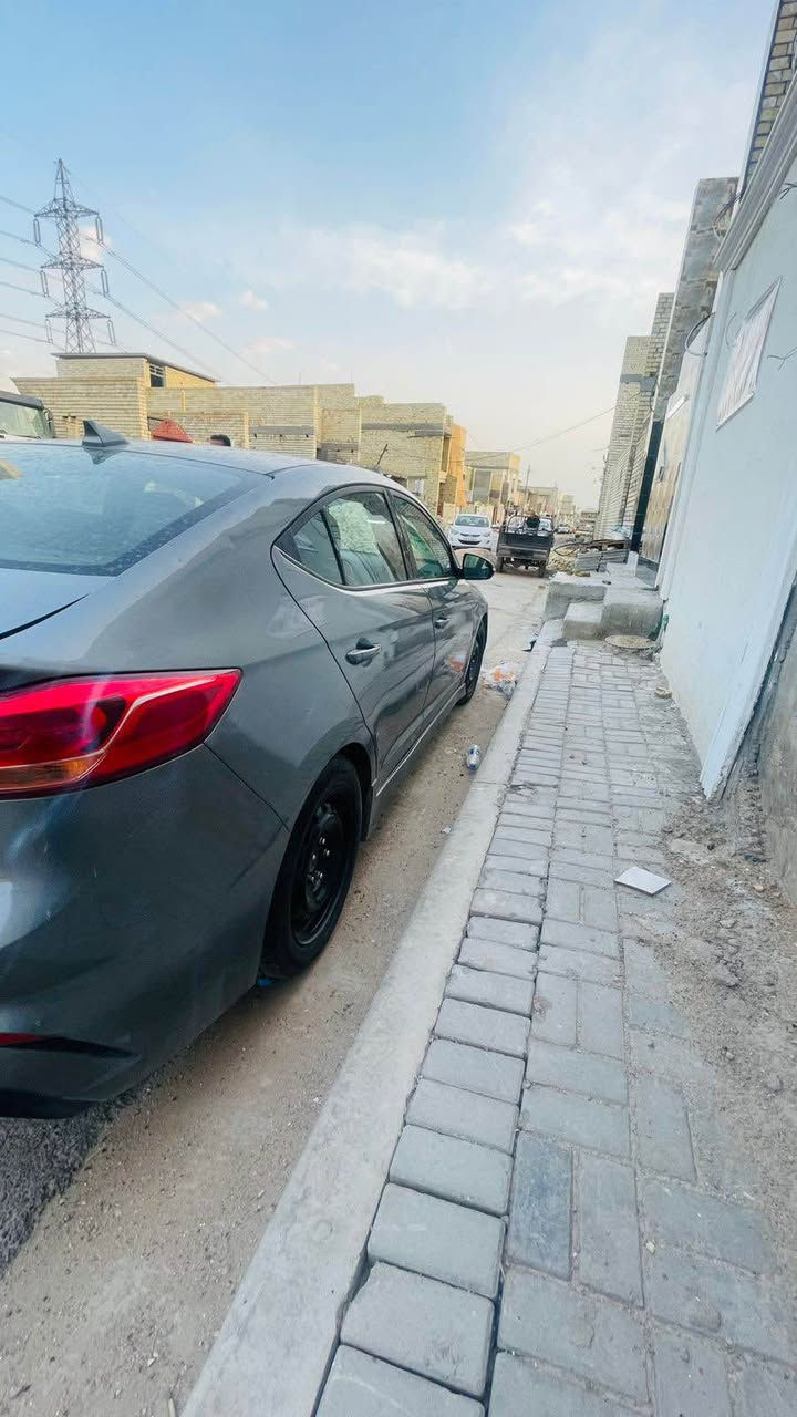 ٩:٢٥

السعر 95

السلام عليكم

Hyundai Elantra 2017 Super

مكينه 1600 سوبر تيربو 

سياره معوقين مختل عقلي ( تحويل وكاله فقط ) مده خمس سنوات خلصانه ما تتحول 
ب وكاله محد يكلك على عينك حاجب
وأي ضمان تريد موجود 

هزه جديده ٢٠٢٦ تنتهي ٢٠٣١

ماشيه: ١٢٥ ميل

المواصفات : 

شفتات استيرن

داخل كله اسود 

-شاشه كبيره

-كامره دواره

- بصمه

-كشنات جلد

- كشنات تدفئه

-كيجات دجتال

-خزن ميموري

- اشاير مري

الاضافات :

- لحيه

-دفيوزر خلفي

-دوس جانبيه

الميكانيك :

كير محرك صدر كهربائيات كفاله

تخم تاير جديد

ادامه كامله

الكشر :

حادثها سطحي

ارباك استيرن طاك فقط

البنيد مصبوغ وربع الجاملغ باقي موضح ب صوره بغداد, العراق


**إذا كنت صاحب هذا الإعلان وتريد حذفه لأي سبب، رجاءا أرسل رسالة إلى الدعم الفني**