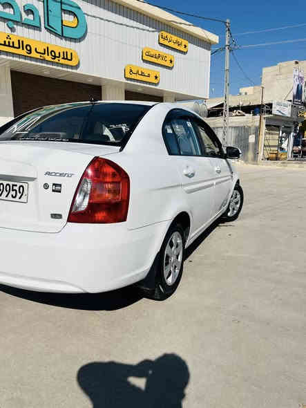 اكسنت للبيع مديل 2010 اوتماتيك جام كهرب تبريد تدفئه محرك 16 شرط ضرر تبديل بابين النفر) ‭0751 881 9475‬
