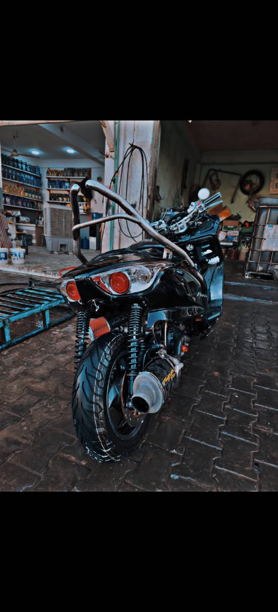 سلام عليكم فورزه 08 عميه بلاد مكفوله كفاله عامه اوراق كامله جديده دراجه كهربائيات كله شغال عالي ناصي كله عله وضع شركه اشاير شلعه معدل فول/سعر  خاص/ ‏(‪***********‬‏) متواجد انتصال/ العنوان ديوانيه
