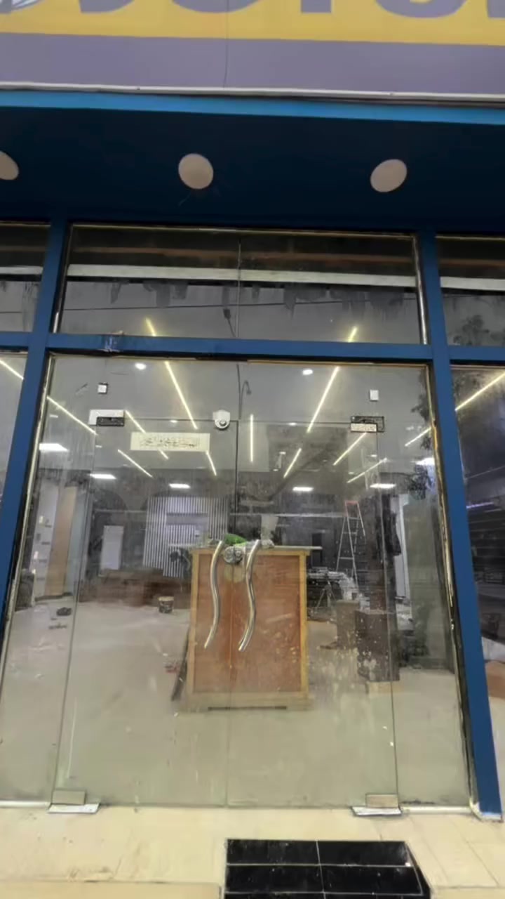 #انتقلنا 🎉
و افتتحنا اليوم أبوابنا الكم، والعمل مستمر لإكمال كل تفاصيل وكالتنا لتجربة متكاملة 🌟💛
تعالوا وشوفوا بداية مرحلة جديدة من الإبداع

فرع جوتن الكوت في موقعه الجديد :
📍الهورة -شارع المغرب -قرب زنود الست جدو
📞***********
***********
#زورونا و كونو جزء من بداية جديدة

#جوتن #explore #colors arabic
