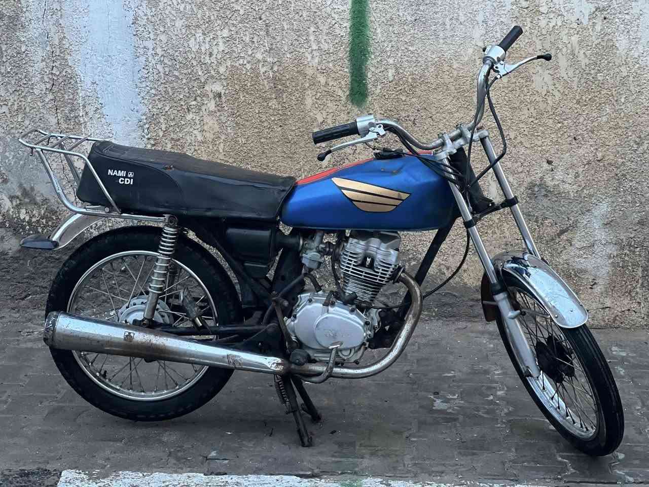 يراني نامه شلامجه ما مفتوحه دراجه حلوه وما متعوبه كامله رايدها ٤٥٠ وبيها مجال مكاني بصره معقل رقم الهاتف ***********
