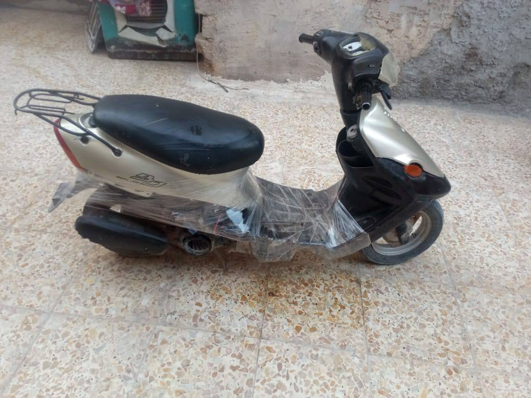 السلام عليكم للبيع دراجه بيجي 9زروف مكينه وكير وشاصي مكفولات تايرات جدد كفرات بلاديه نقصه قامات فقط شلعه ومعدل فول  السعر 140وبيه مجال الطيبين العنوان كربلاء الاتصال على الرقم الموجود ***********يوجد وتساب
