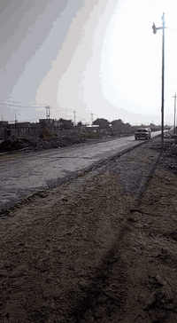 قطع لبيع خلف ابو رعد ابو السراميك
 وحده 200 رابع وحده عن الشارع ال عواد
و400 خلف ابو رعد ماء +كهرباء شارع 10 امتار
***********
