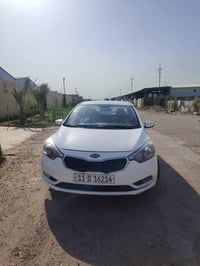 سيراتو للبيع بسمي موديل 2015 خليجي مال شركه مكينه 1600 تبريد فول سياره...