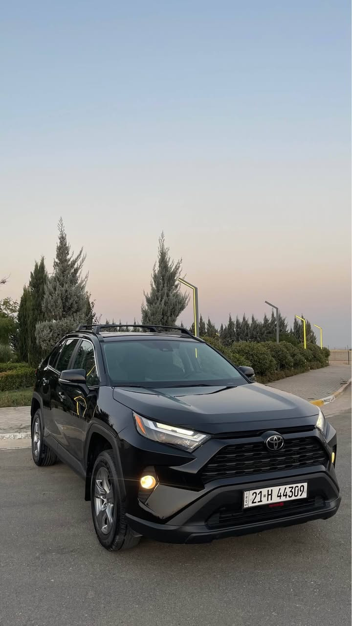 سڵاوتان لێبێت Rav4 مۆدێل ٢٠٢٤ سەیارەکە مواسەفاتی xle یە تەنها 68,000کم ڕۆشتووە ، تەنها دەرگای سایەق گۆڕاوە بە بیلاد گێڕ و مەکینەی بەشەرت مەکینە ٢،٥ لتر ٤ بستۆن 
مواسەفات:
بەسمە 
٤ مۆدی لێخوڕین
ئاوێنە کارەبای+هیتەر+ڕادار
تەبرید مەرکەزی
شاشە
کامێرا
نرخی ٢٤٧ وەرەقەکەو کەمێک مەجال
ژمارەی مۆبایل:***********
WhatsApp&Viber✅ السليمانية, العراق
