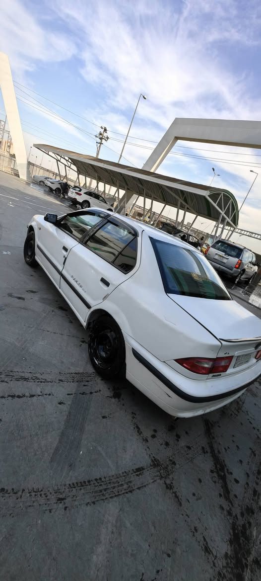 السلام عليكم سمند مديل 2013 كفالة عامه من ضربة وتبديل وصبغ قطره صبغ مابيه فقط دحجه خفيفهوبداير الخلفي باقيه على وضعها مكينه وكير خير من اللة تخم تاير جديد غرفة جديده حداده جديده كهربائيات شغالة سياره جاهزه من طول ولطول ومكفولة شرط سعره 37 ورقة مكاني بلبصرة بلقبلة ***********
