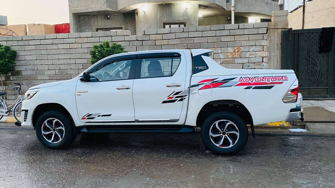 بكم TRD (6سلندر)موديل 20 سياره مكفوله بدون صبغ عدا شبر كارت راس جاملغ الايمن بأسمي سنويه الى سنه31 وهزة ل27 شهر 2 ماشيه 130000 السعر325$ عنوان السياره صلاح الدين قضاء بيجي للاستفسار الاتصال على ***********
