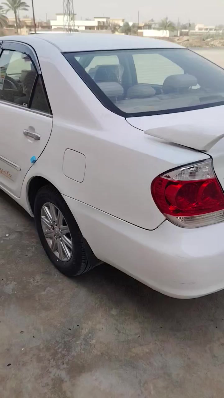 كامري خليجي رقم أربيل دولي انكليزي الرقم الجديد موديل ٢٠٠٤ محرك ٦سلندر ٥راكب قطعتين تبريد محرك ابلادي كير ابلادي صدر جديد تخم تايرات جديد كامره حساسات السياره جاهزه من كلشي اي نقص مابيه بيه صبغ ٣ قطع او تبديل بنيد ابلادي والباقي مكفول السعر ٩٣ او بيه مجال بسيط الاتصال على الرقم ***********
