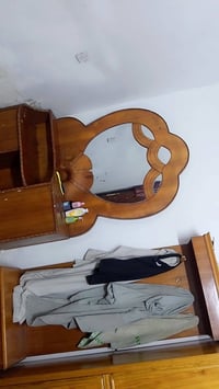 للبيع • غرفة نوم