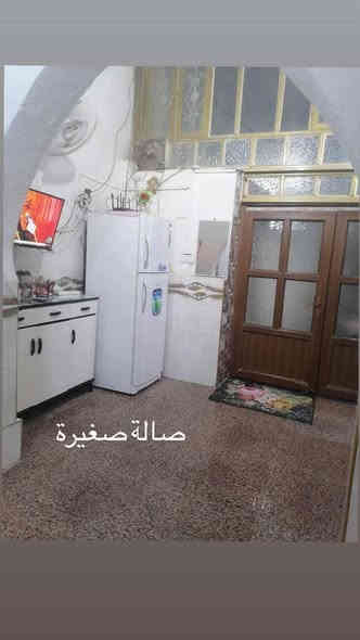 بيت للبيع في الجمهوري الشرقي قريب على جامع الجمهوري 
(مساحة 75متر) 
للاستفسار الاتصال على هذا الرقم خط وعلى الواتساب
***********
