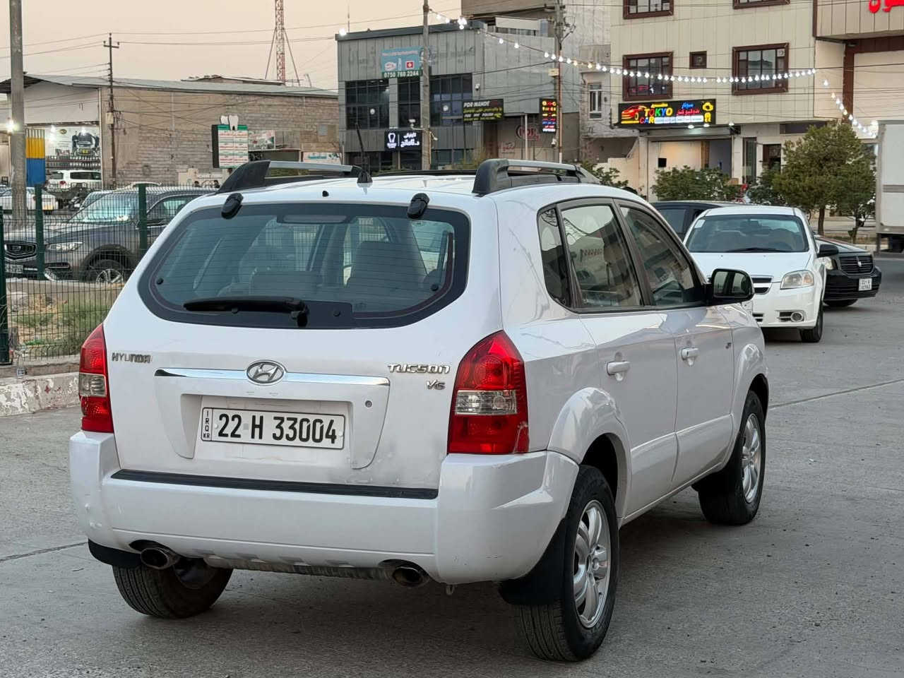 *********** هيوندا توكسون موديل 2009 كير اتوماتيك و عادي شاشه ايباد كامره فول موصفات سلايت ٤ جام كهرباء رقم سنوي هزه جديد كير محرك تبريد شرط محرك 6 سلندر سياره جاهزه نضيفه بدون دواخل بدون ضرر سعري 97 ورقة مجال مكان اربيل بنصلاوه ***********
