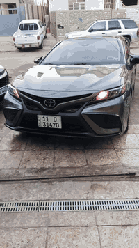 السلام وعليكم ⚫️تويوتا كامري 2022 SE   ⚫️محرك  2.500 / فور ويل  ⚫️4 سل...