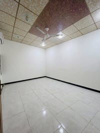 بيت للإيجار • حديث • حي العسكري