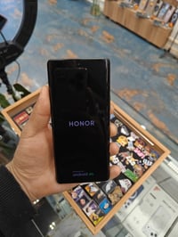 هونر X9a • سنابدراجون ٦٩٥ ٥G • ٦/٨ رام ١٢٨/٢٥٦