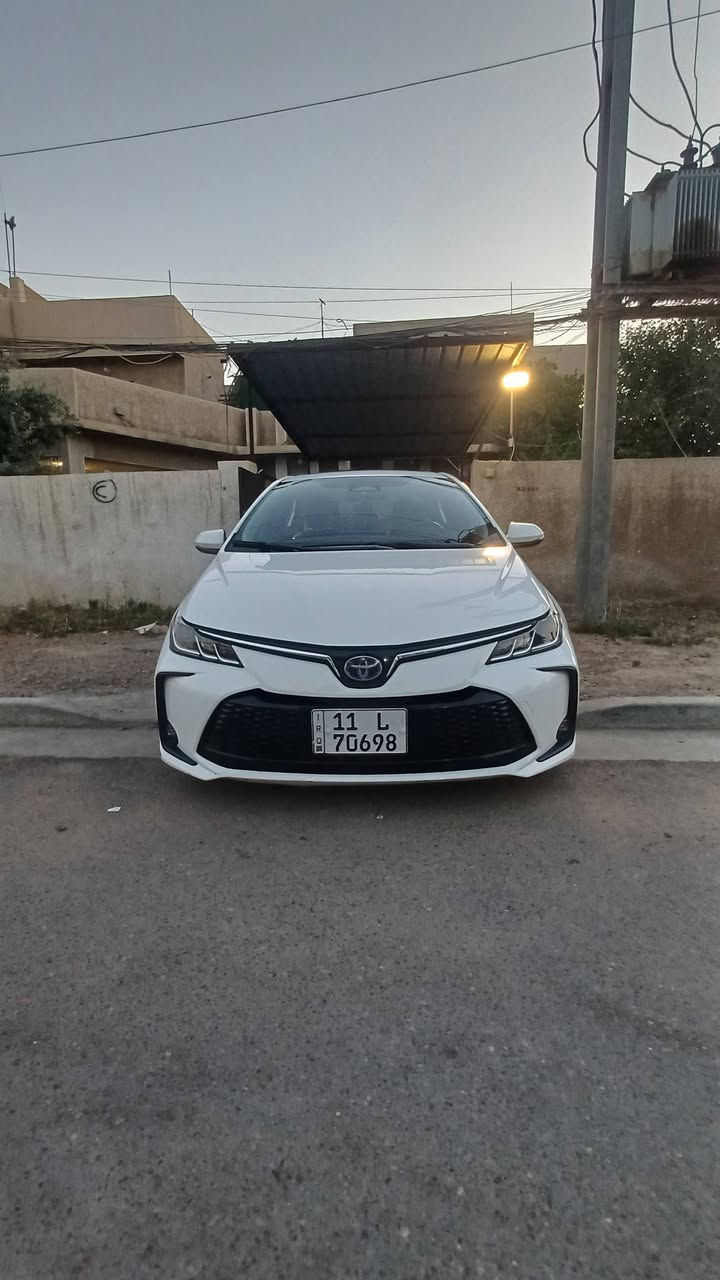 للبيع .. 23.500.000 عراقي
ماشي 36.000
كشن كهرباء 
فتحه 
بصمه 
كامره خلفيه 
جلد لونين بلادي 
حوضية جنطه 
حوضية ام دوسه 
مطريات 
بغداد  حي الخضراء. ***********
