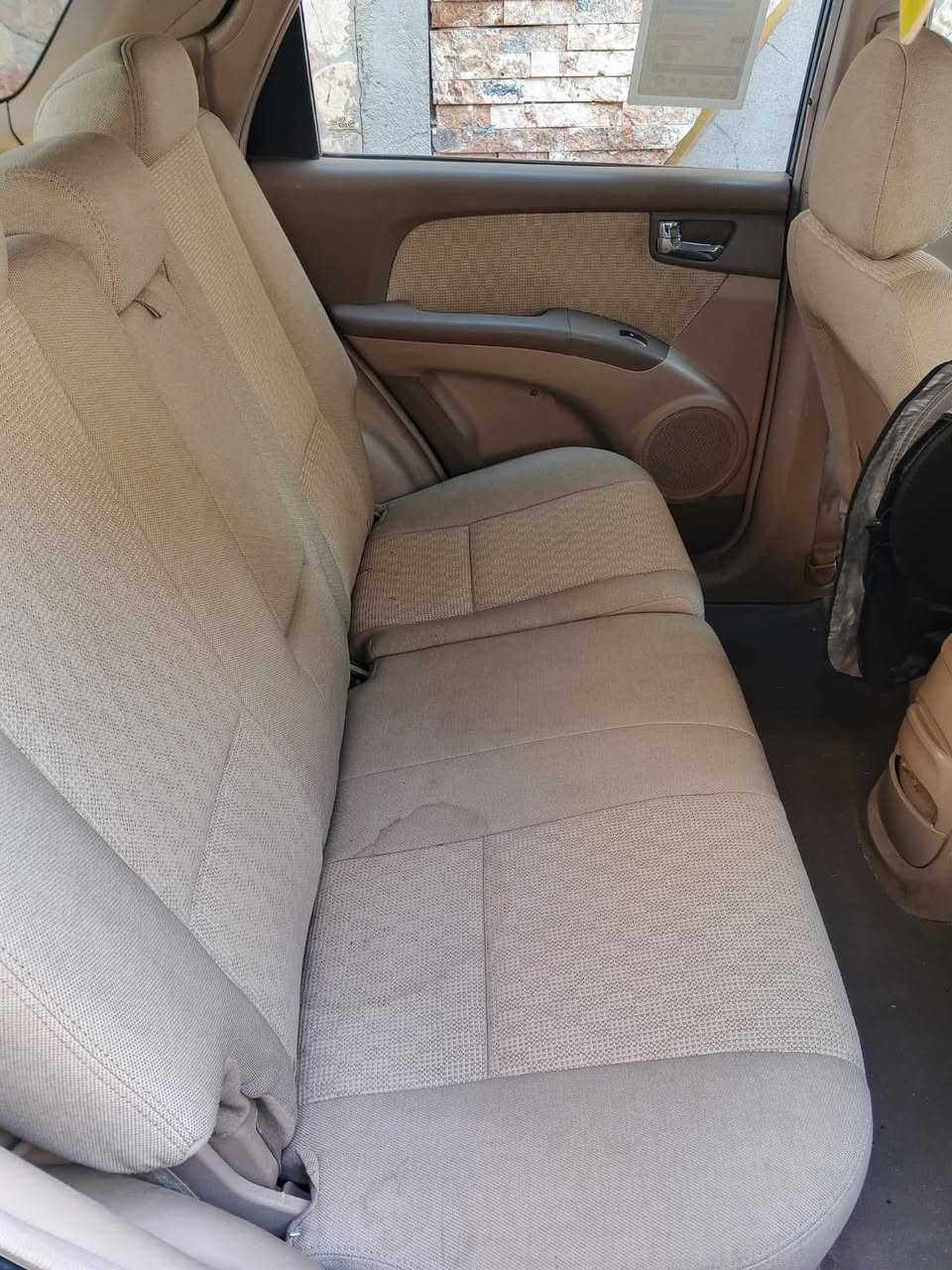 السلام عليكم من رخصه الادمن سياره كيا سبورتج 2008 وارد امريكا مكينه 2000 دافئة وتبريد كله شغال كهربائيات كله شغاله مواصفات مثبت سرعة وحساس خلفي مكفولة من الكص والجفية والتبديل مصبوغة عام أثر جراد  مكان السياره بغداد السيارة بأسمي السعر 84 وبيها مجال وهذه رقمي *********** بغداد, العراق
