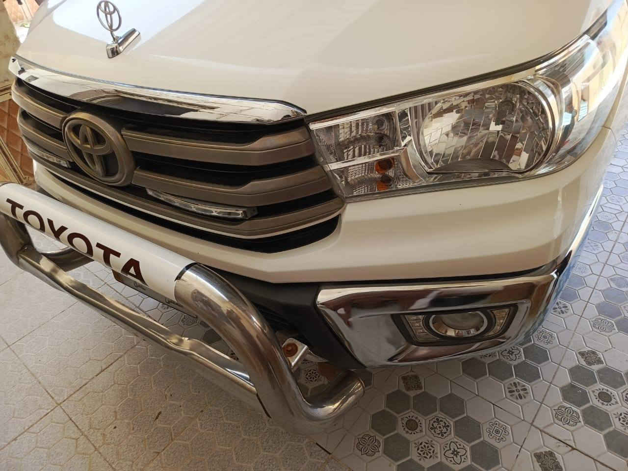 السلام عليكم سياره فلاونزه موديل 19 مكفول كفاله عامه رقم مثنى كير تماتيك السعر 275 وبيه مجال ماشي 100 حقيقي سنويه مجدد ال 28 كويتي ساير مكان ذيقار قضا البطحاء رقم الجوال ***********
