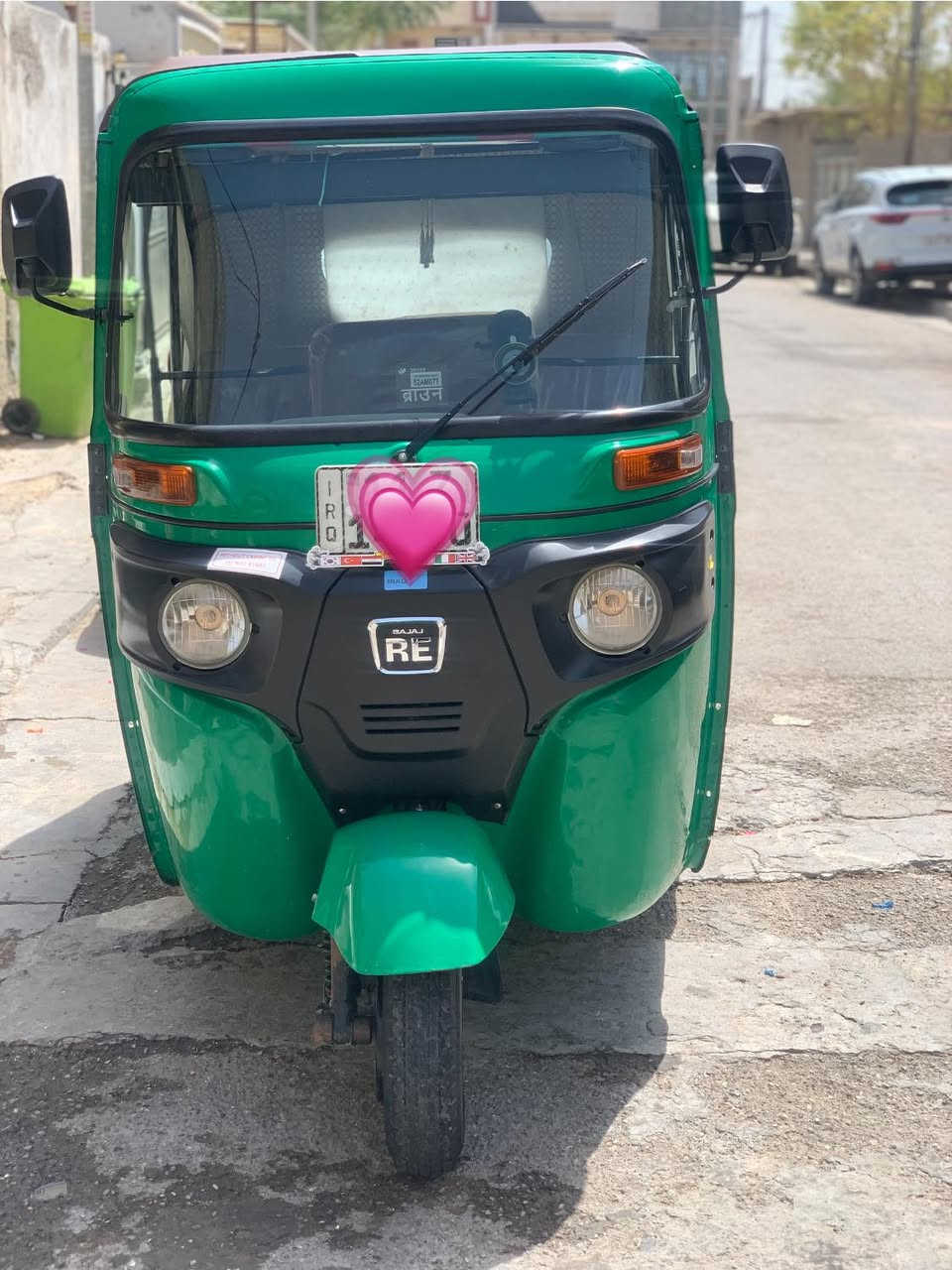 السلام عليكم
تكتك موديل 22شهر 8 للبيع 
محرك اكسل كهربائيات كفالة 
ظربة بسيطة بلغد مرجعهة ع لبارد 
مكاني تقاطع درويش المعالف 
***********
