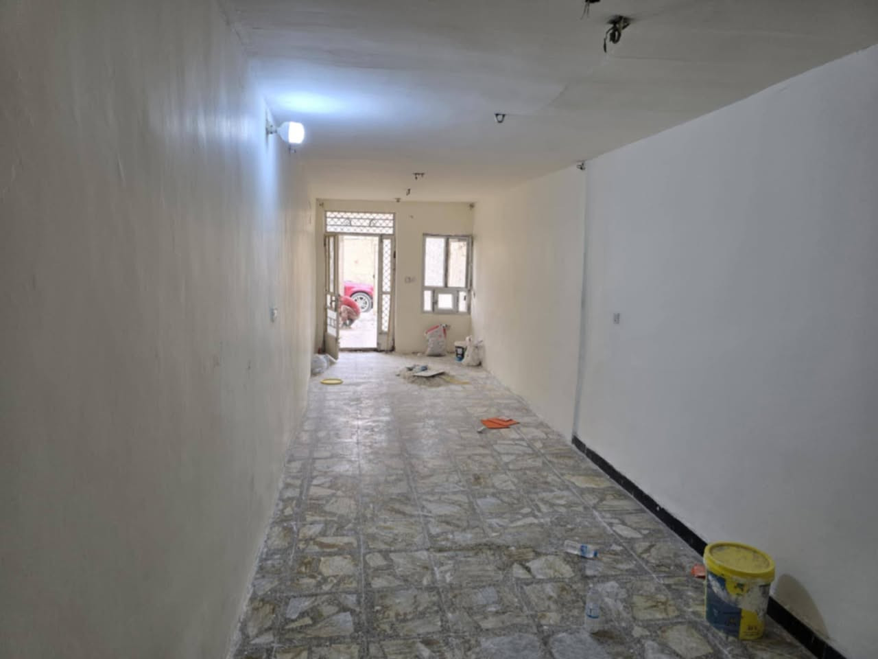 دار لايجار الشرطه الخامسة قرب افران الميسلون ايجارة ٤٠٠ قفل ***********
