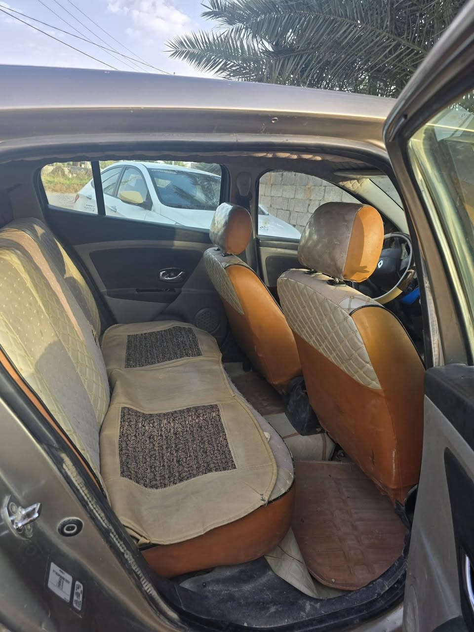 رينو فرنسي 2013
مكينه وگير كوريلا محور
للاستفسار اكثر الإتصال
***********
