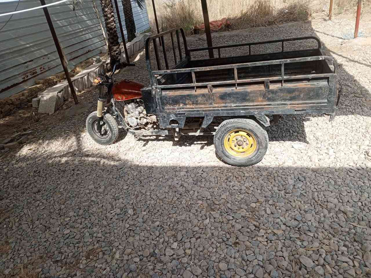 سلام للبيع دايون مديل، 14 كلك محرك 20 نضيف اكسل جديد تأيرات جديده بدي نضيف ركبه  كفاله السعر 550 وبيه مجال اتصل وتدلل مكاني بابل حمزة الغربي خيكان ***********
