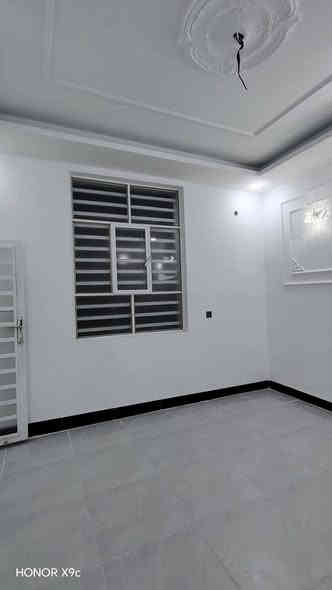 بيت للبيع 100 متر مربعه البيع على شارع المطار مقابيل ملحق القريه ماء وكهرباء واتبليط الحد باب بيت طابو زرعي سند 25 بناء طابوك جمهوري صب كونكريت سيراميك بورسلين ثقيل الاستفسار خاص او اتصال على الأرقام التالية ***********.... *********** أو تساب
