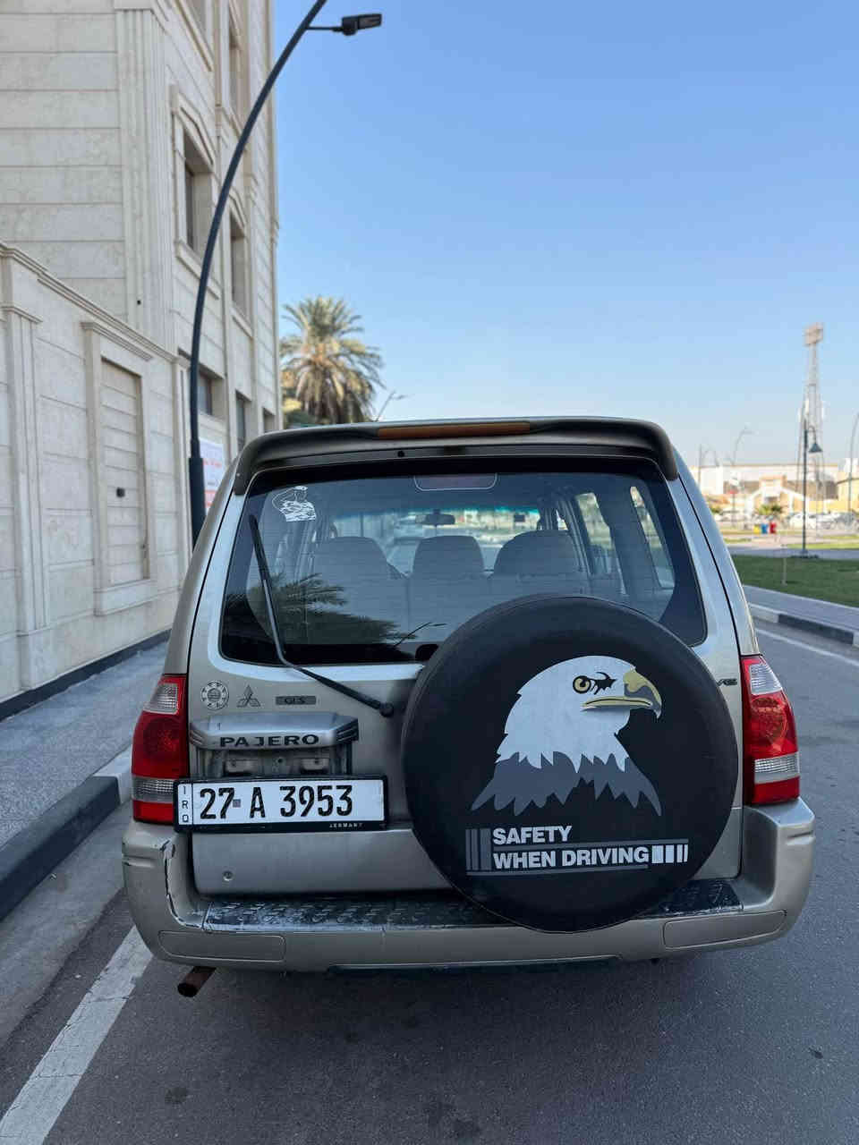 سلام عليكم للبيع باجيرو مديل 2005 خليجي مكفوله من الضربه ولصبغ ماعده البنيد صبغ سياره بلاديه مكينه كير حداده تبريد شرط رقم انكليزي مشروع وطني السعر 82 

البصرة المعقل
***********-***********
الاتصال هاتفيًا البصرة, العراق
