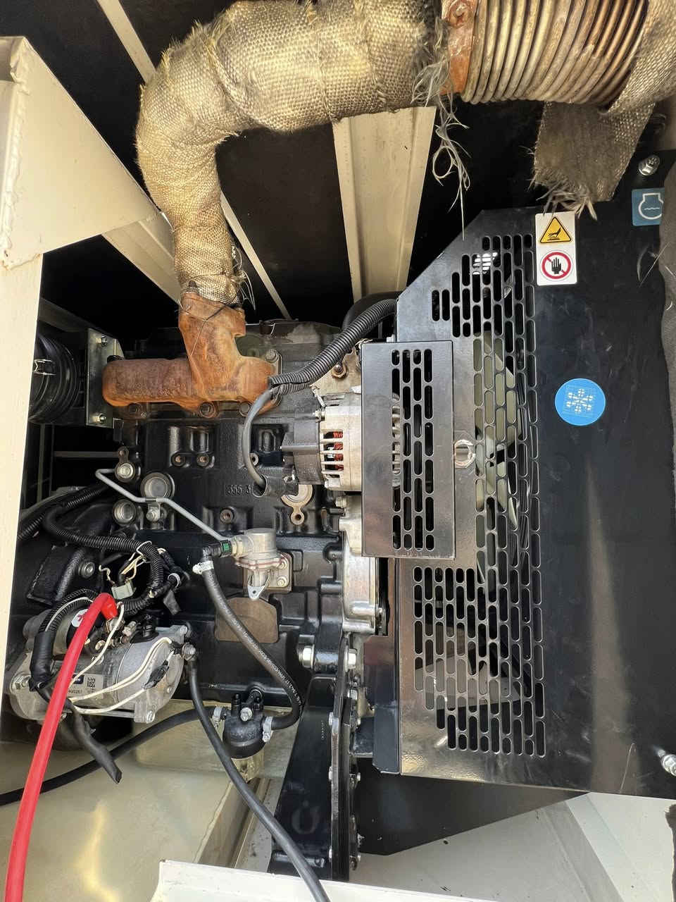 عرض
👈🏼موالد بيركز انكليزي اصلي 33 KVA اجبيلي

👈🏼كاتم نسبه الكتم 90/100
👈🏼المحرك بيركز انكليزي اصلي 🇬🇧
👈🏼وراس التواليد ستان فورد 
👈🏼ساعات العمل 1800ساعه 
👈🏼ضمان الموالد عل حمل  
👈🏼للتواصل واتساب او الاتصال 📞
 📞***********👈🏼
(عباس الوائلي )

تنويه هام ‼️ 

متوفر نضام الاستبدال 🔀 تكدر تبدل موالدتك القديمه موالده جديده ويتم الاتفاق 🤝بعد التقييم 

تتوفر صيانه 👷🏼‍♂️ جميع احجام الموالدات البيركز الانكليزي و/ الكمز / دايو دوزان  بعمل متقن ونوفر لك خدمات عامه واستبدال عام في الموالدات 

معه تحيات (عباس الوائلي )
