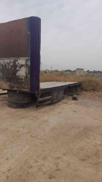 سلام عليكم  سطحيه للبيع طول ٧٤٠
عنوان واسط الصويرة  *********** ابو كاضم الخيكاني
